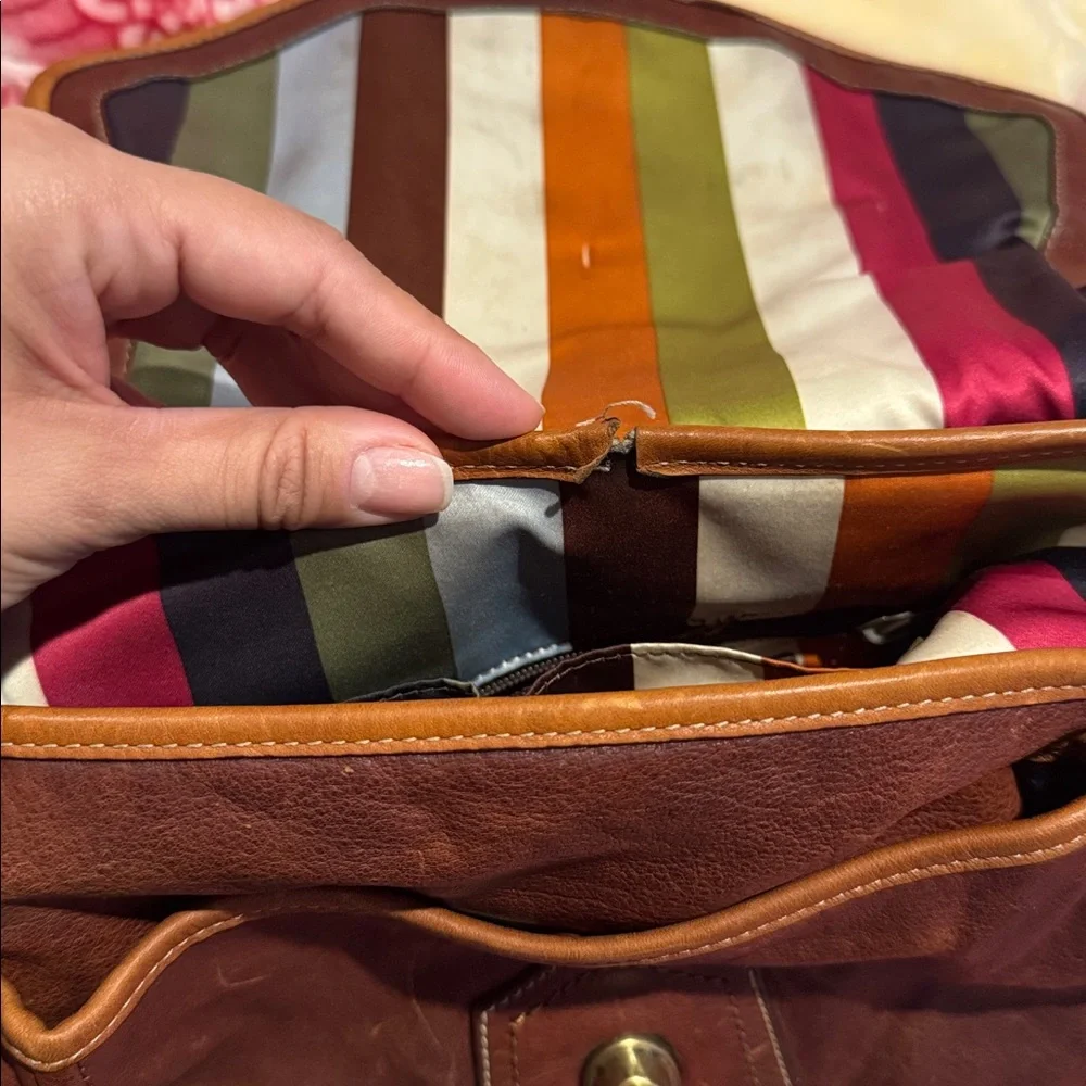 Vintage Coach Legacy Shoulder Bag - Picture 9 of 16